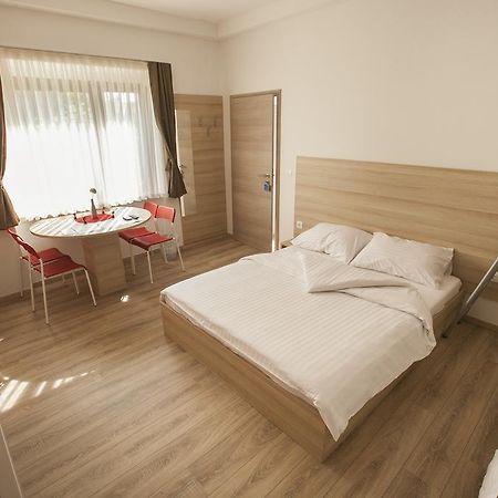 Sweet Dreams Rooms And Apartments 포스토이나 외부 사진