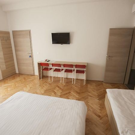 Sweet Dreams Rooms And Apartments 포스토이나 외부 사진