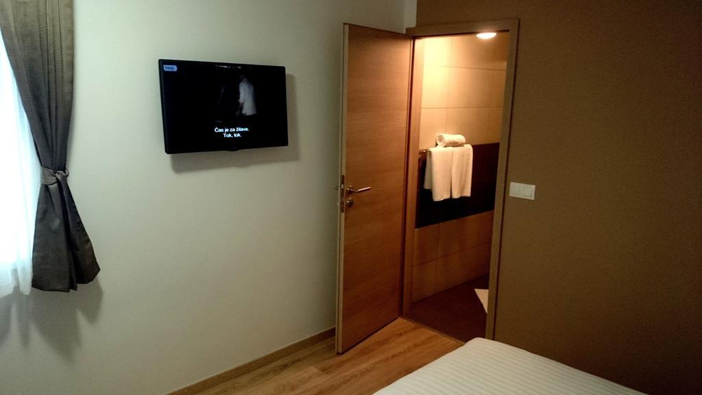 Sweet Dreams Rooms And Apartments 포스토이나 객실 사진